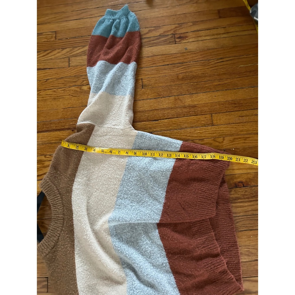 Cozy Colorblock Striped Boucle Knit Sweater - Picture 5 of 6